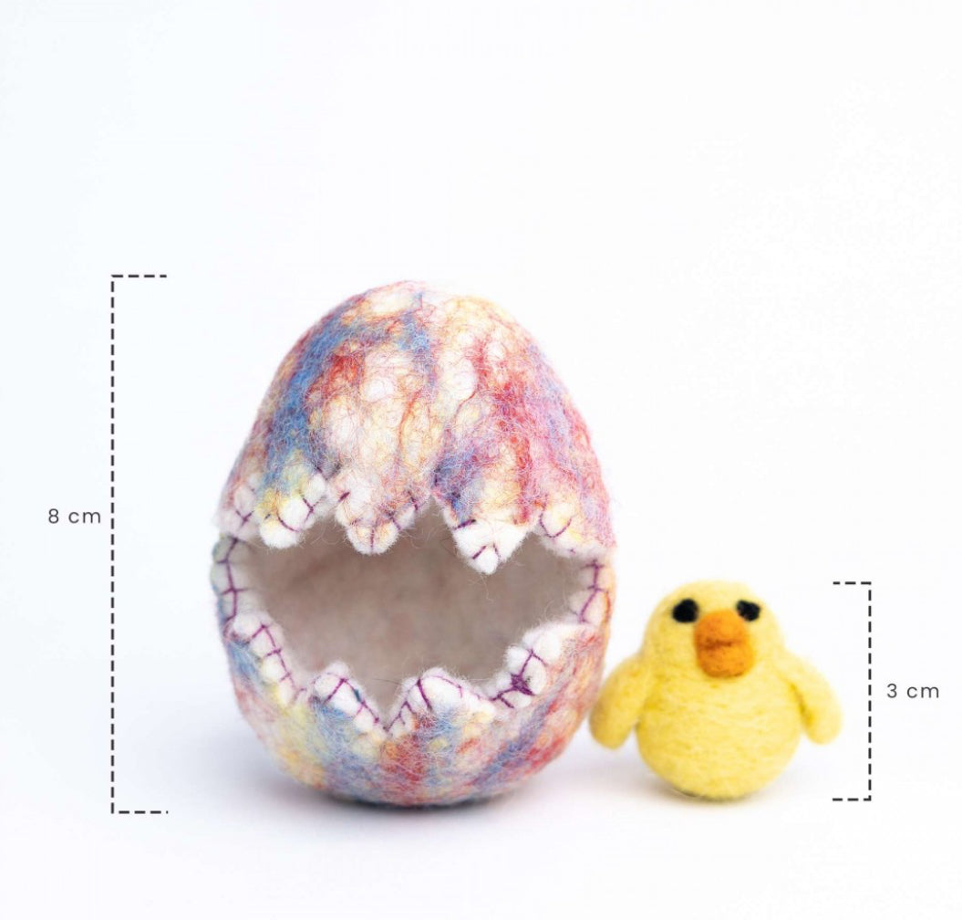 Hatching Egg with Chick Set
