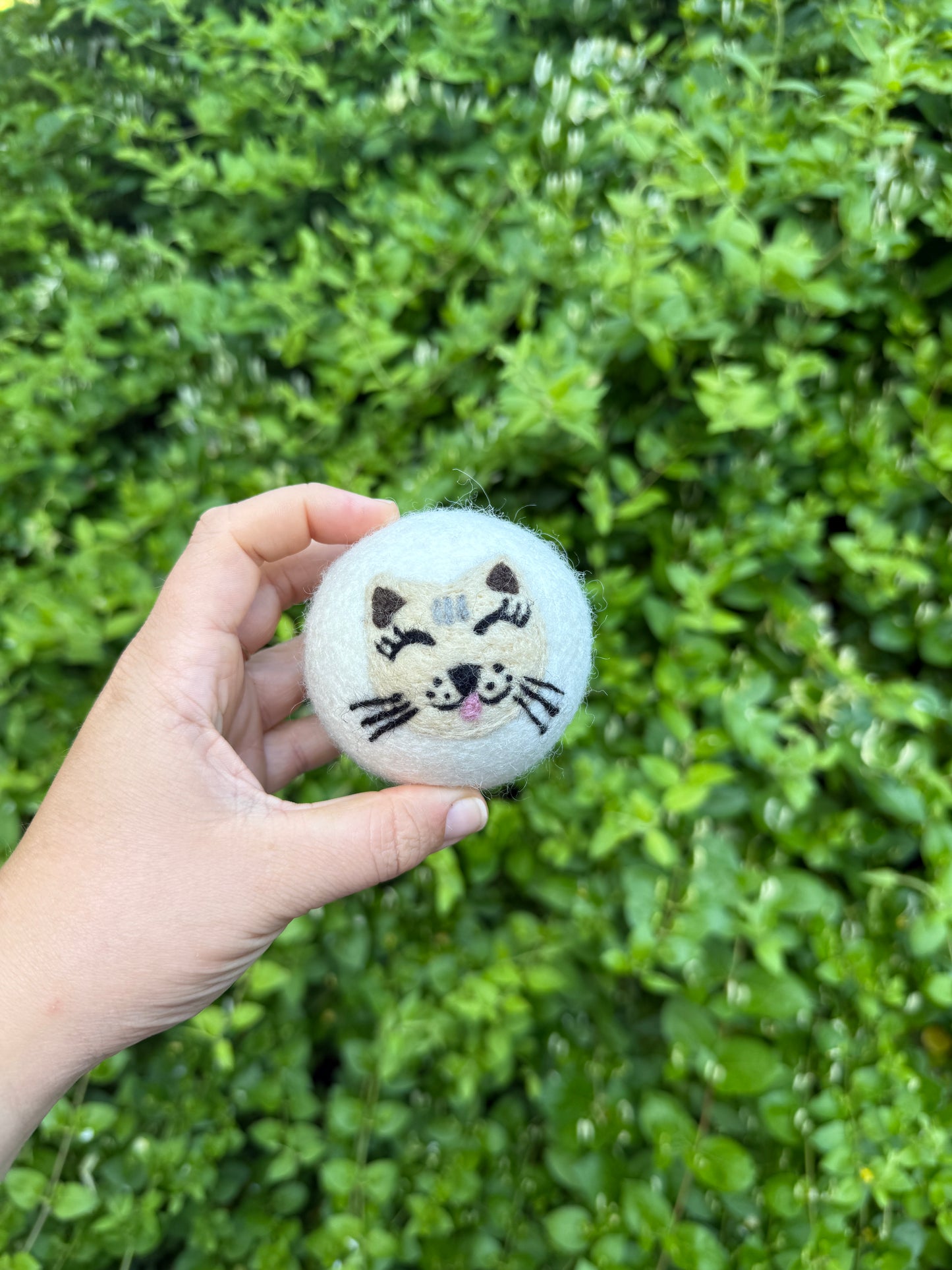 Cream Cat Felt Dryer Ball