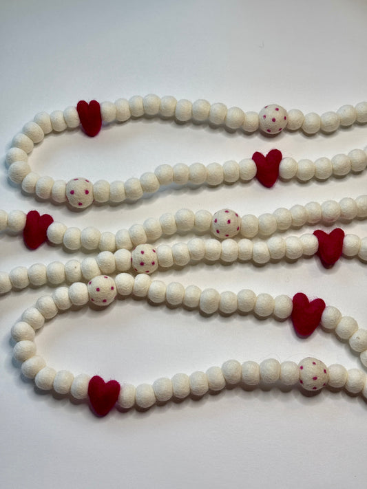 Valentines Day Felt Garland