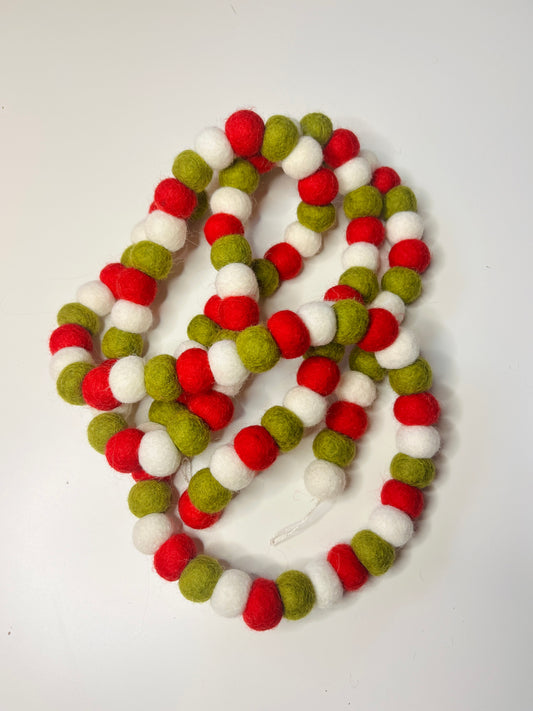 Classic Christmas Felt Garland
