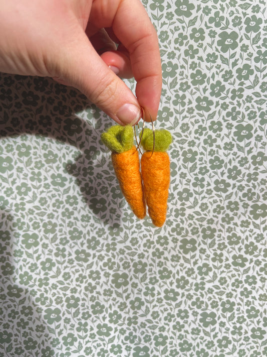 Organic Carrot Earring
