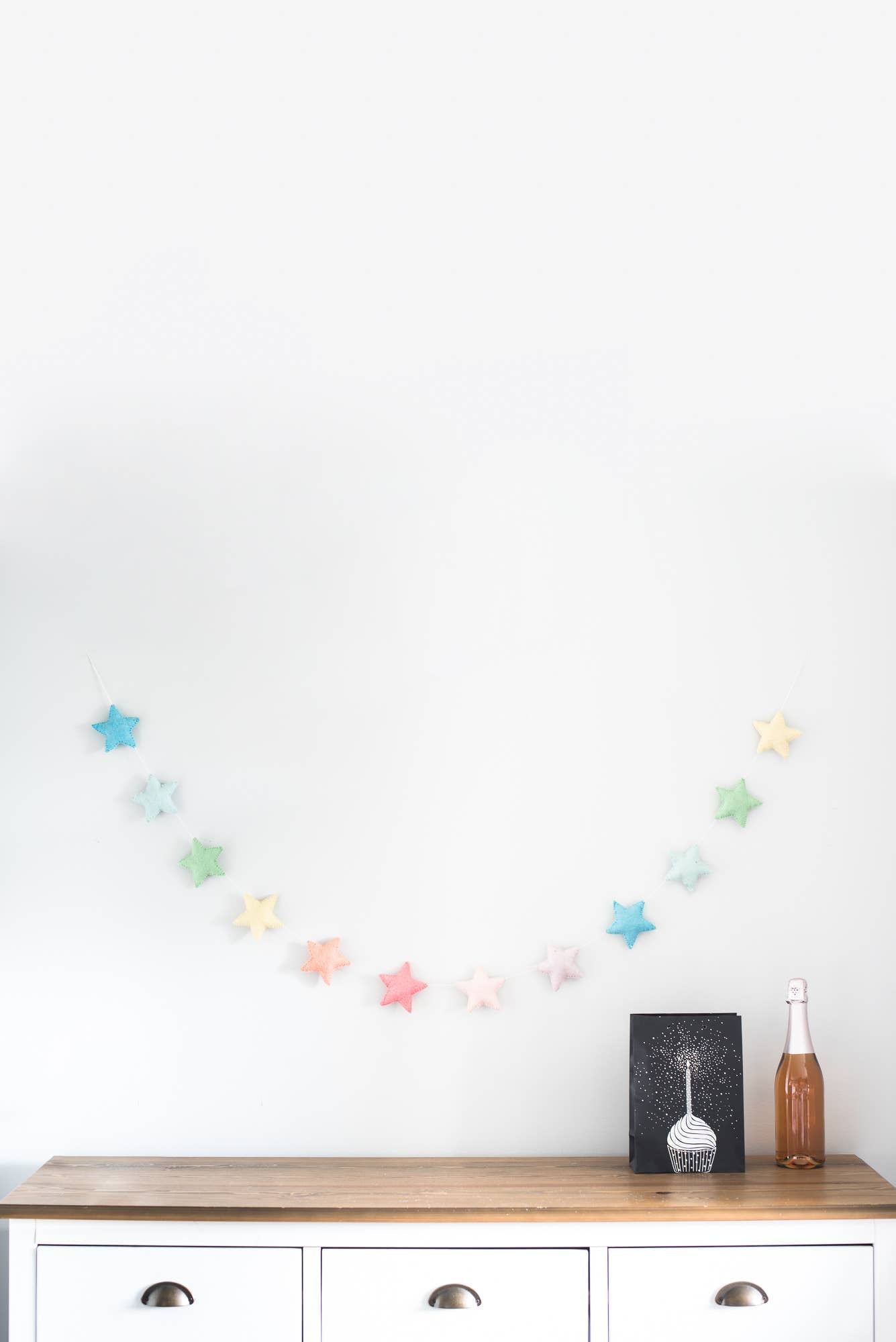 Pastel Star Garland