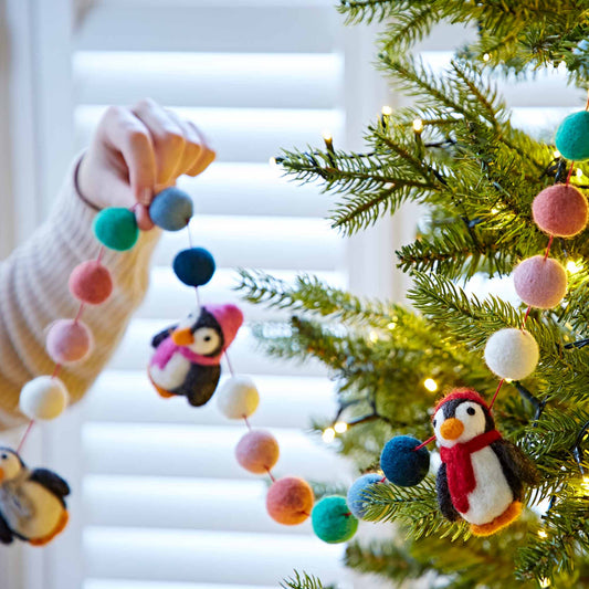 Felt Penguin Garland