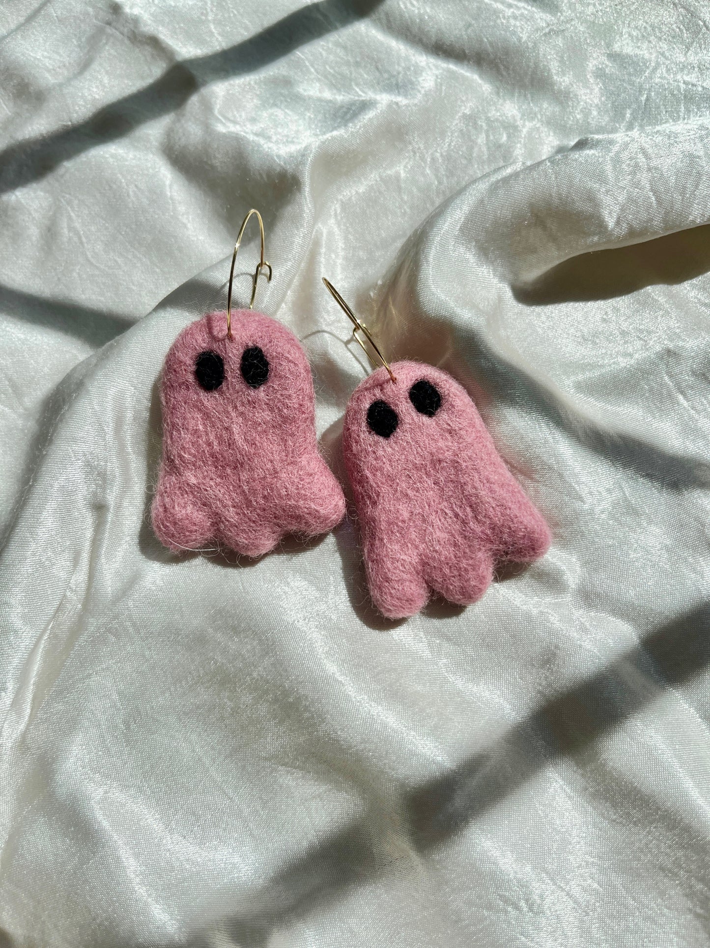 Spooky Ghost Earring